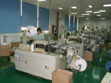 WQM-320GK商標(biāo)模切機